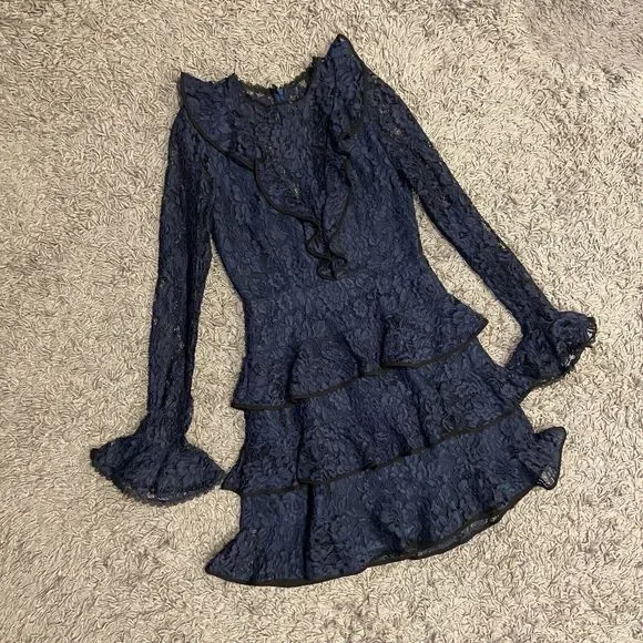 Alexis Tracie Long Sleeve Tiered Ruffled Lace Mini Dress In Navy Size S
